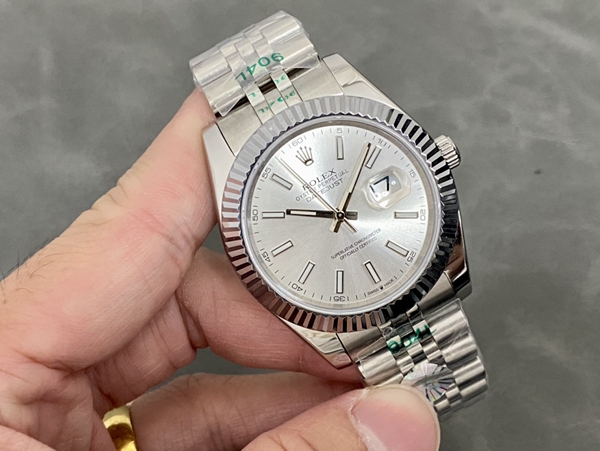 激安ロレックス正面デザイン